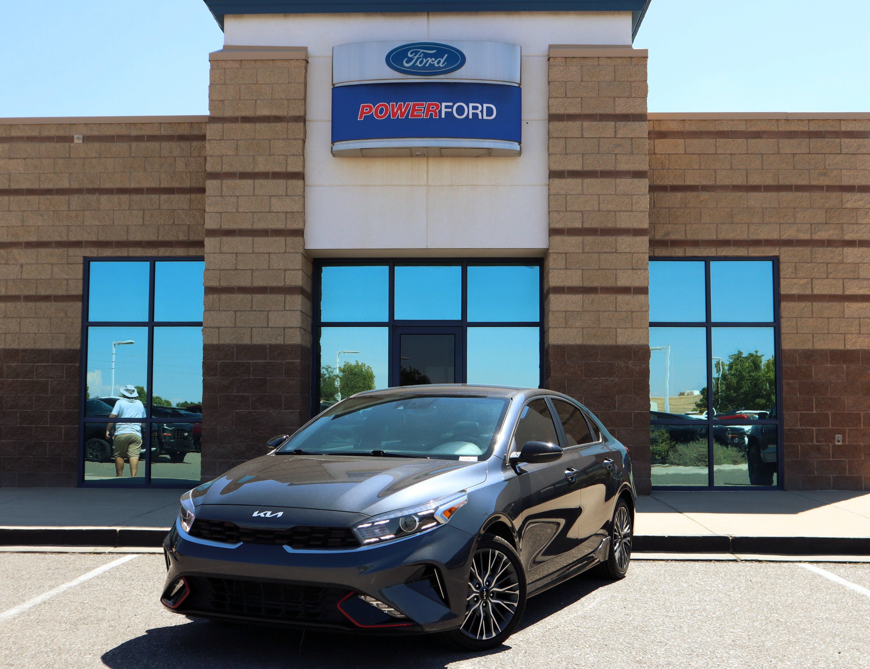 Used 2023 Kia Forte GT-Line FWD image 2