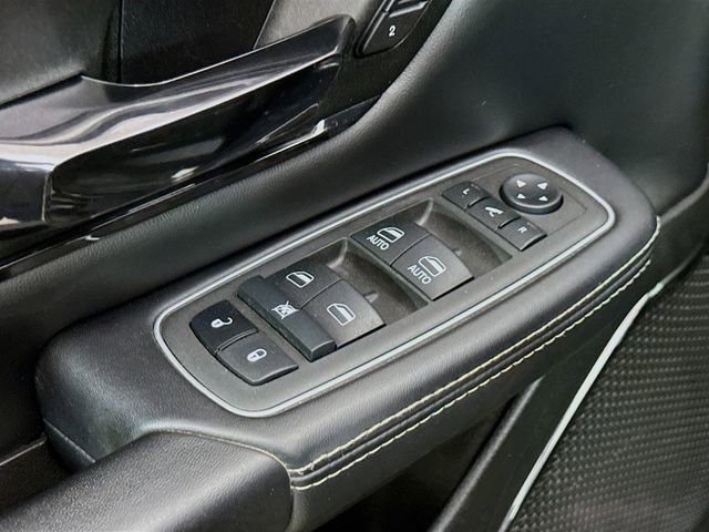 Used 2022 RAM 1500 Limited w/ Body-Colour Bumper Group AWD/4WD image 18