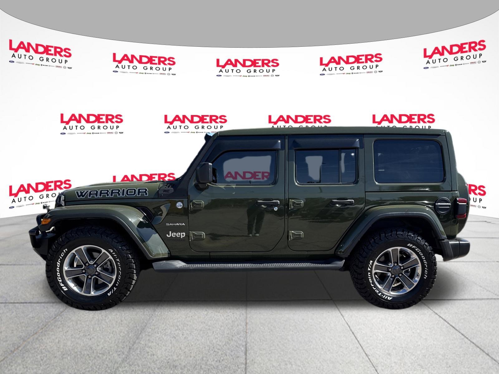 Used 2021 Jeep Wrangler Unlimited Sahara AWD/4WD image 6