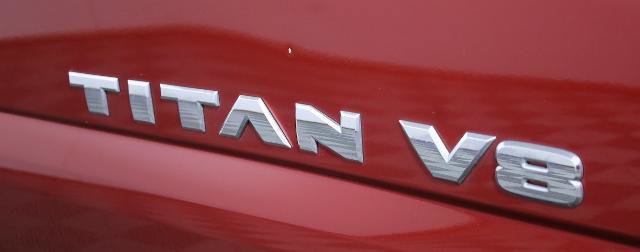 Used 2019 Nissan Titan SV AWD/4WD image 34