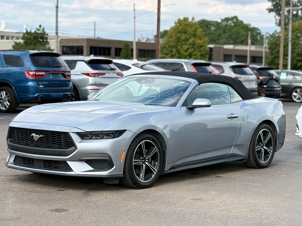 Certified 2025 Ford Mustang Convertible RWD image 40