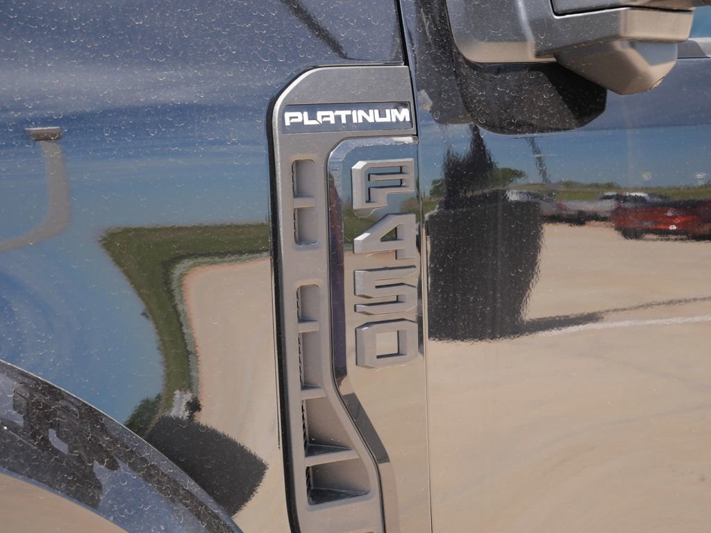 Certified 2026 Ford F450 Platinum w/ FX4 Off-Road Package AWD/4WD image 12