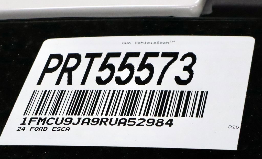 Certified 2024 Ford Escape Platinum AWD/4WD image 36