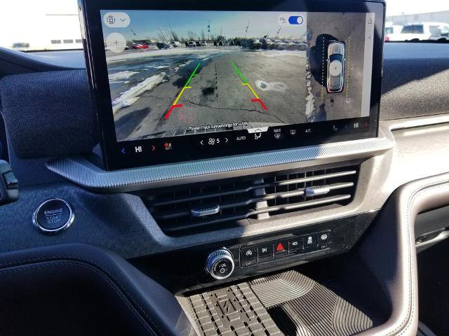 Certified 2025 Ford Explorer Platinum w/ Ultimate Package image 24