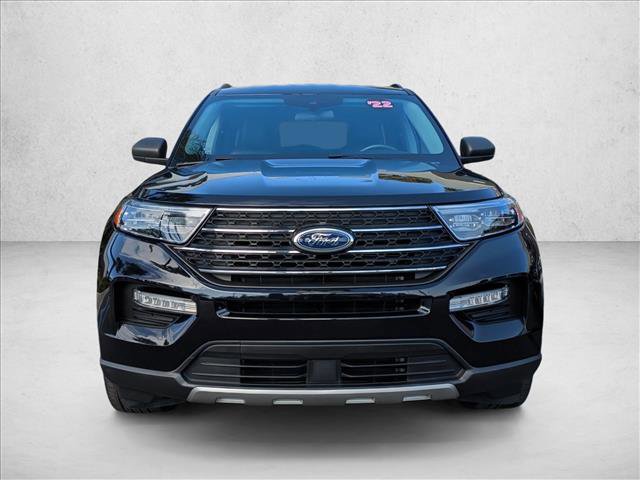 Certified 2022 Ford Explorer XLT w/ Equipment Group 202A image 2