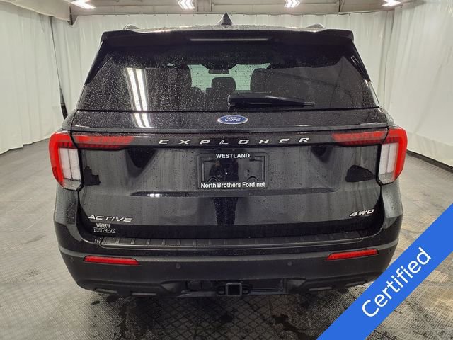 Certified 2025 Ford Explorer Active image 3