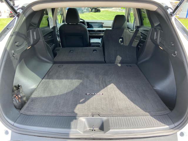 Used 2025 Nissan Murano SL AWD/4WD image 6