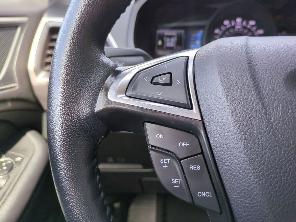 Certified 2024 Ford Edge SEL image 24