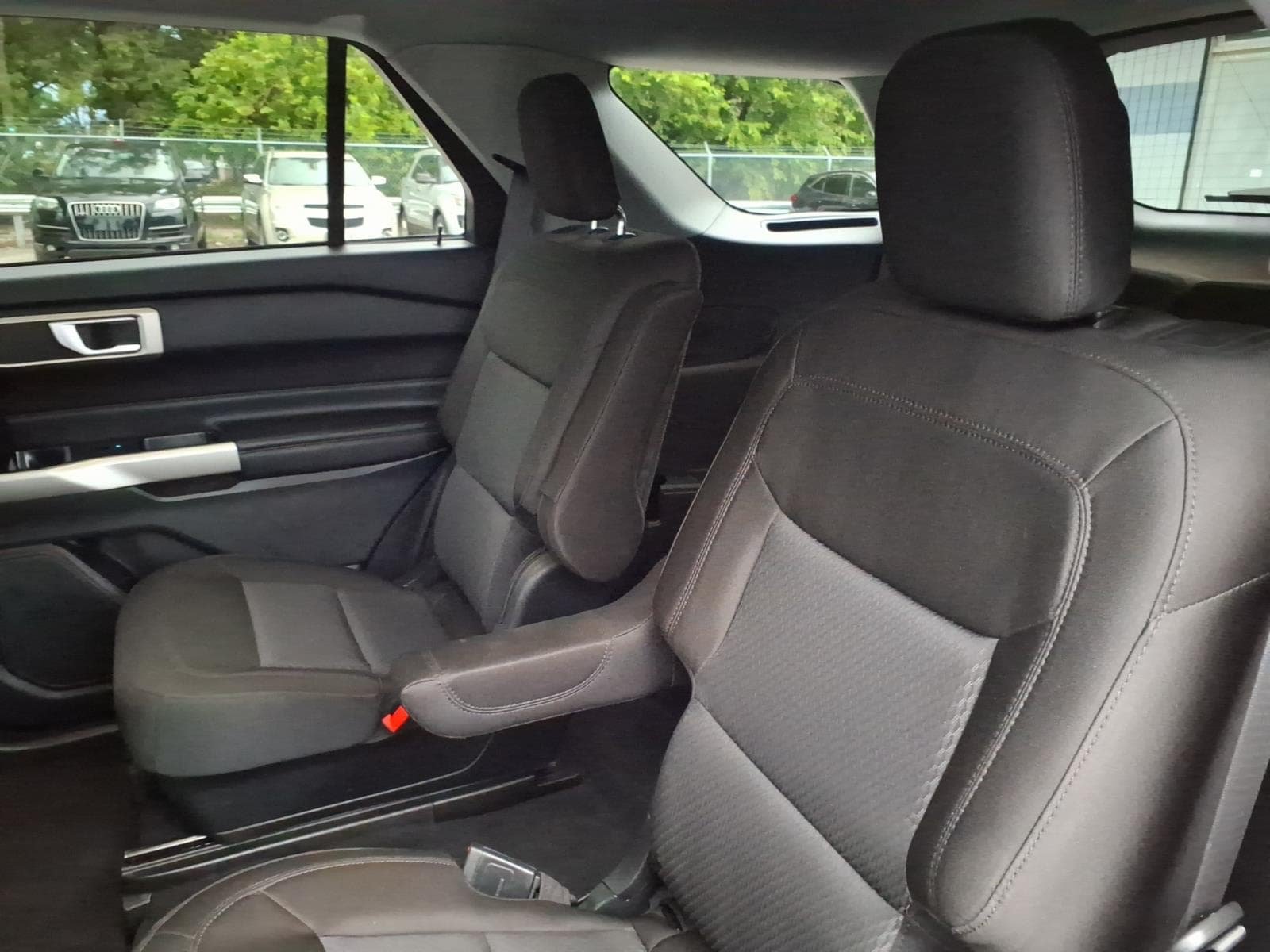 Certified 2023 Ford Explorer XLT AWD/4WD image 12