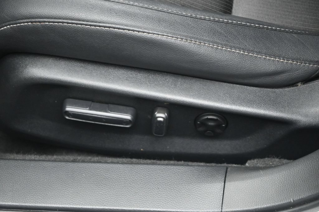 Used 2020 Honda Accord Sport image 8