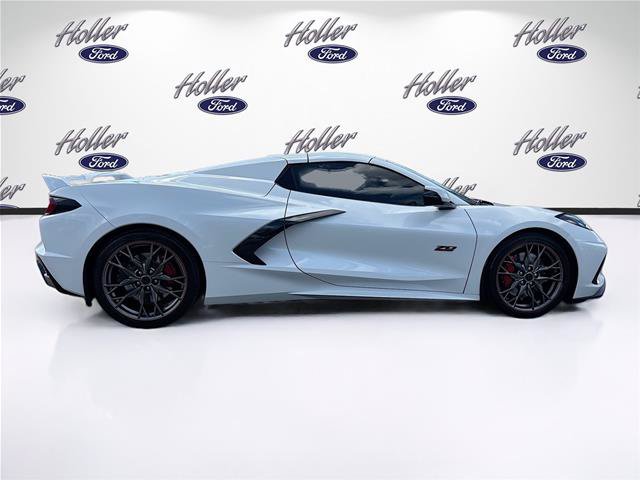 Used 2023 Chevrolet Corvette Stingray Premium Conv w/ Z51 Performance Package RWD image 9