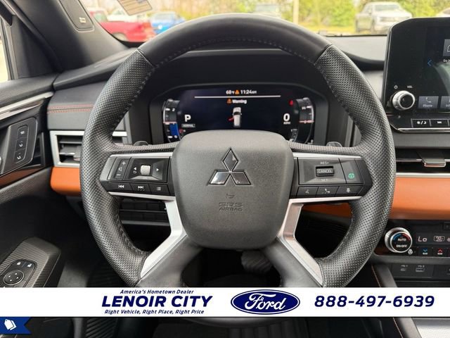 Used 2022 Mitsubishi Outlander SEL image 15