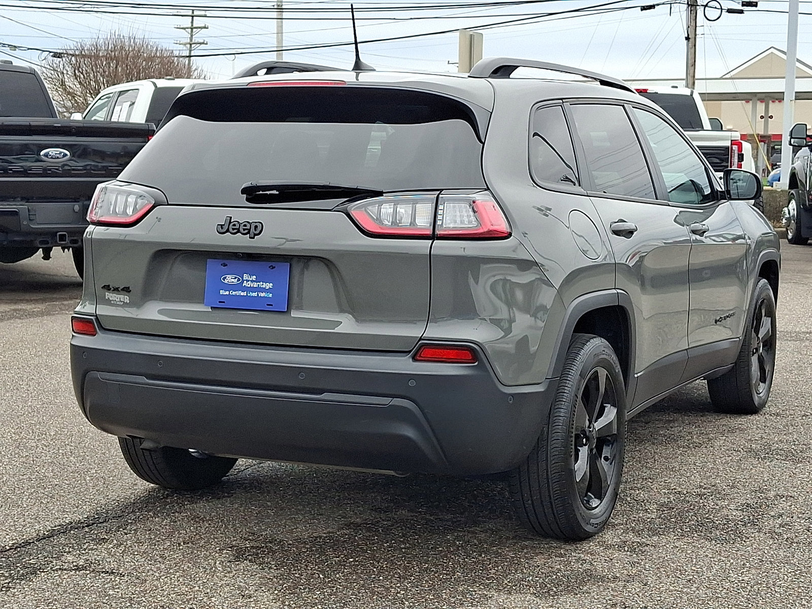 Used 2023 Jeep Cherokee Altitude Lux w/ Lux Elite Package image 6