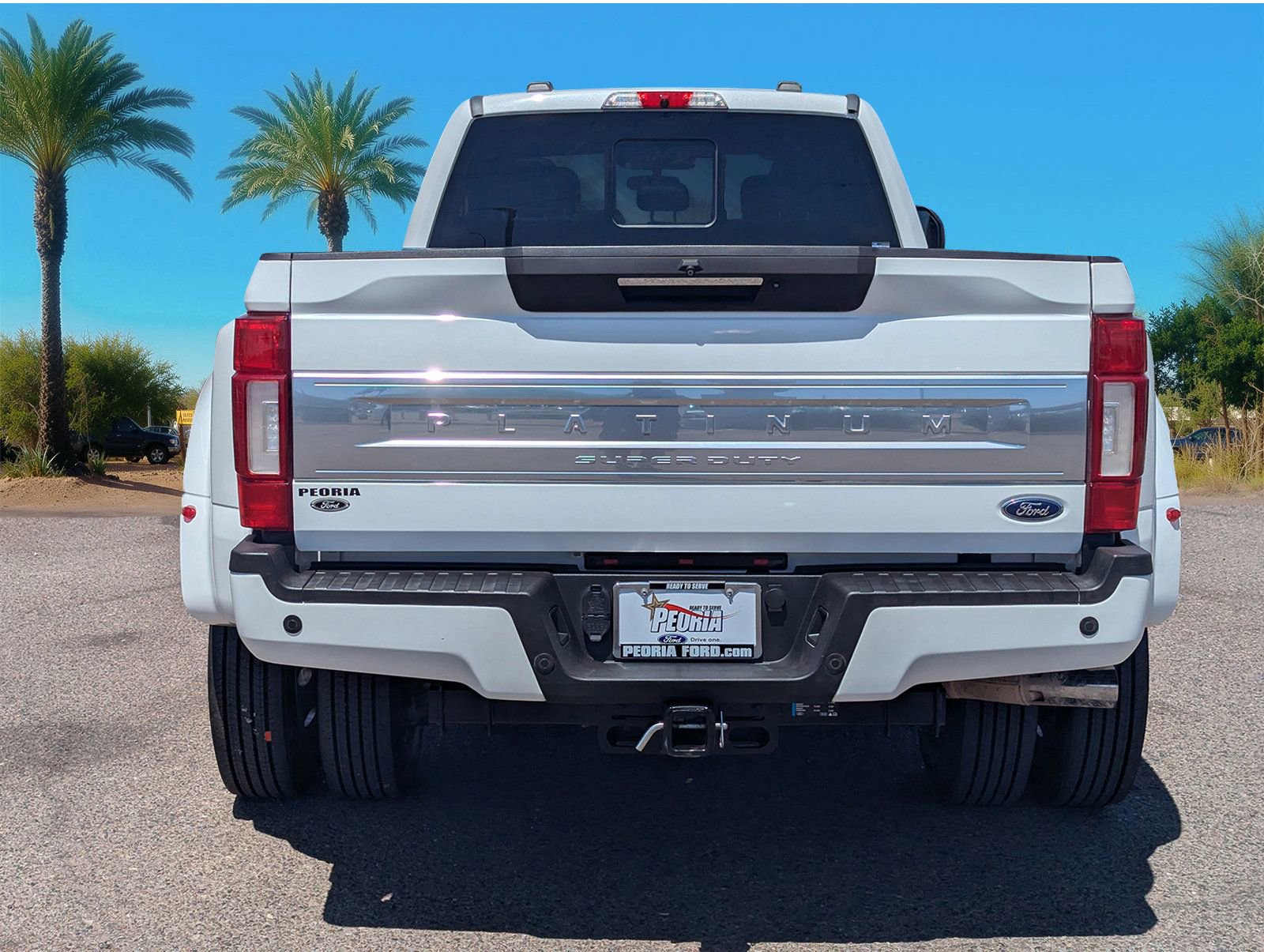Certified 2021 Ford F450 Platinum w/ FX4 Off-Road Package AWD/4WD image 4