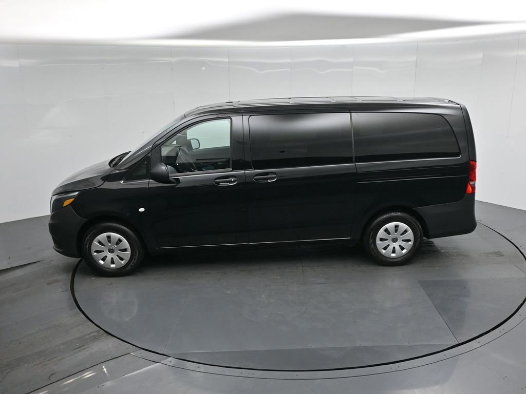 Used 2023 Mercedes-Benz Metris Passenger image 23