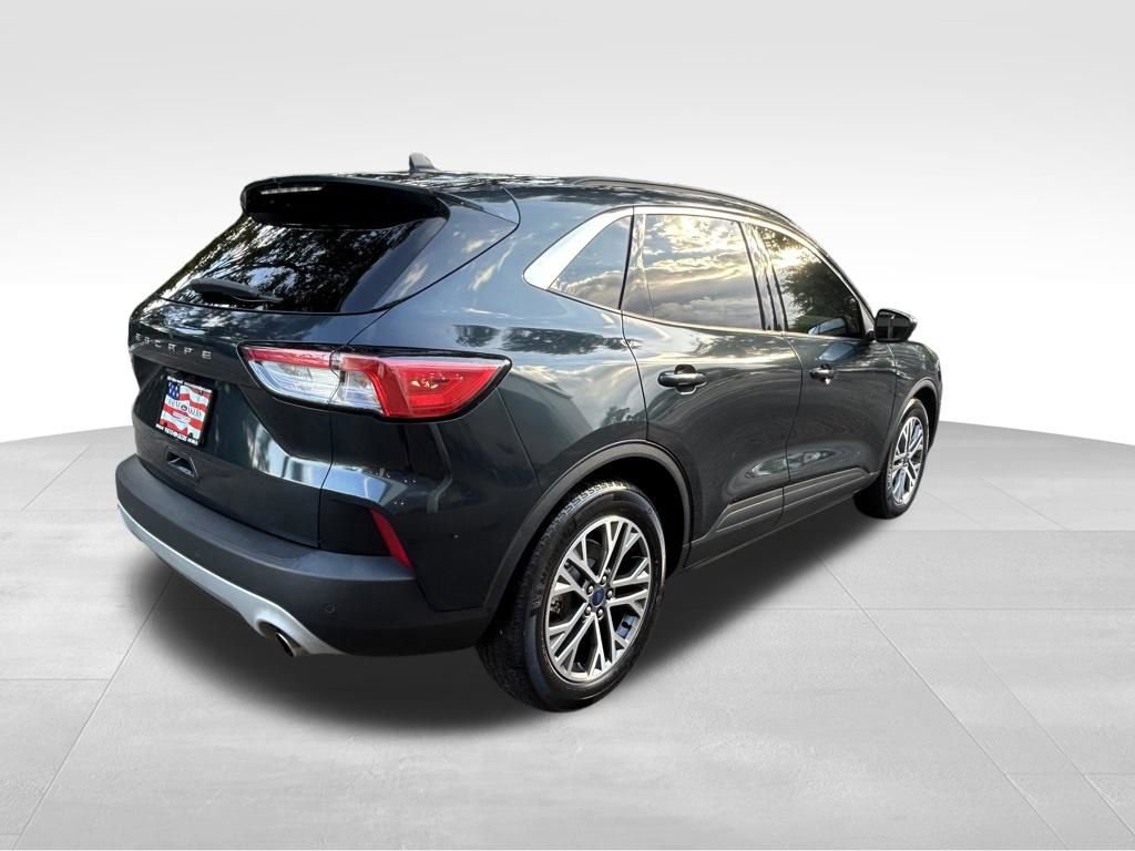 Certified 2022 Ford Escape SEL FWD image 4