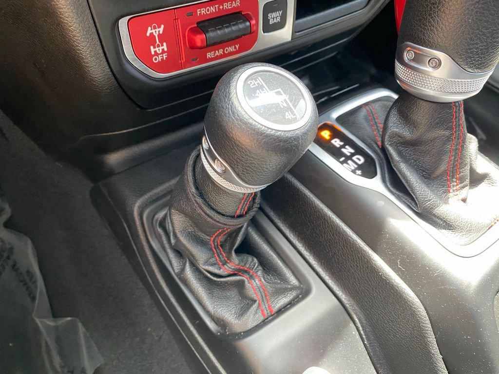 Used 2020 Jeep Wrangler Unlimited Rubicon AWD/4WD image 23