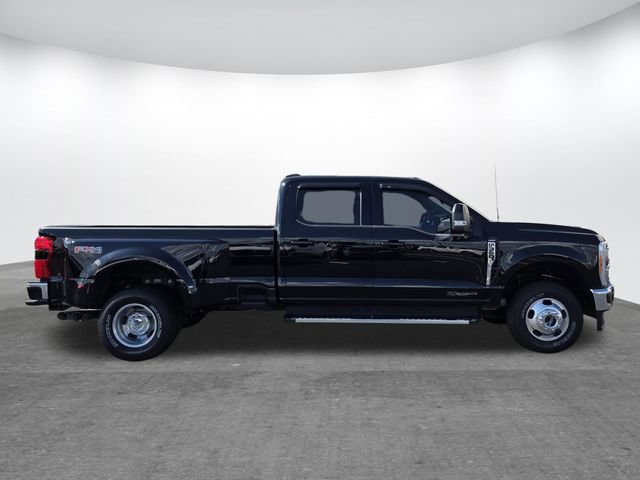 Certified 2023 Ford F350 Lariat w/ FX4 Off-Road Package AWD/4WD video 3