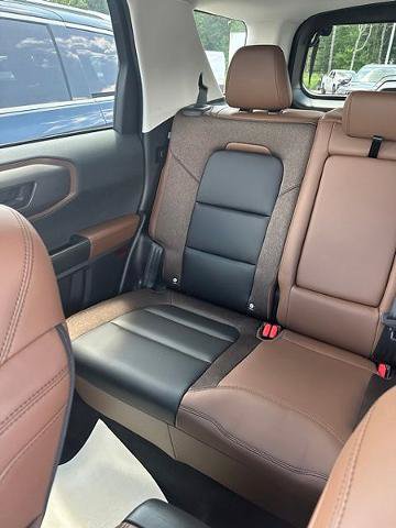 Certified 2025 Ford Bronco Sport Outer Banks w/ Outer Banks Tech Package+ AWD/4WD image 19