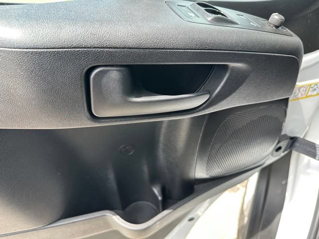 Used 2025 RAM ProMaster 2500 w/ Convenience Group FWD image 14