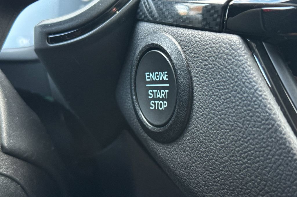 Certified 2023 Ford Escape ST-Line AWD/4WD image 20