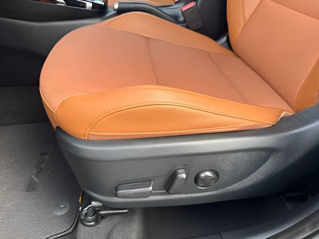 Used 2024 Kia Soul EX w/ Option Group 015 FWD image 16