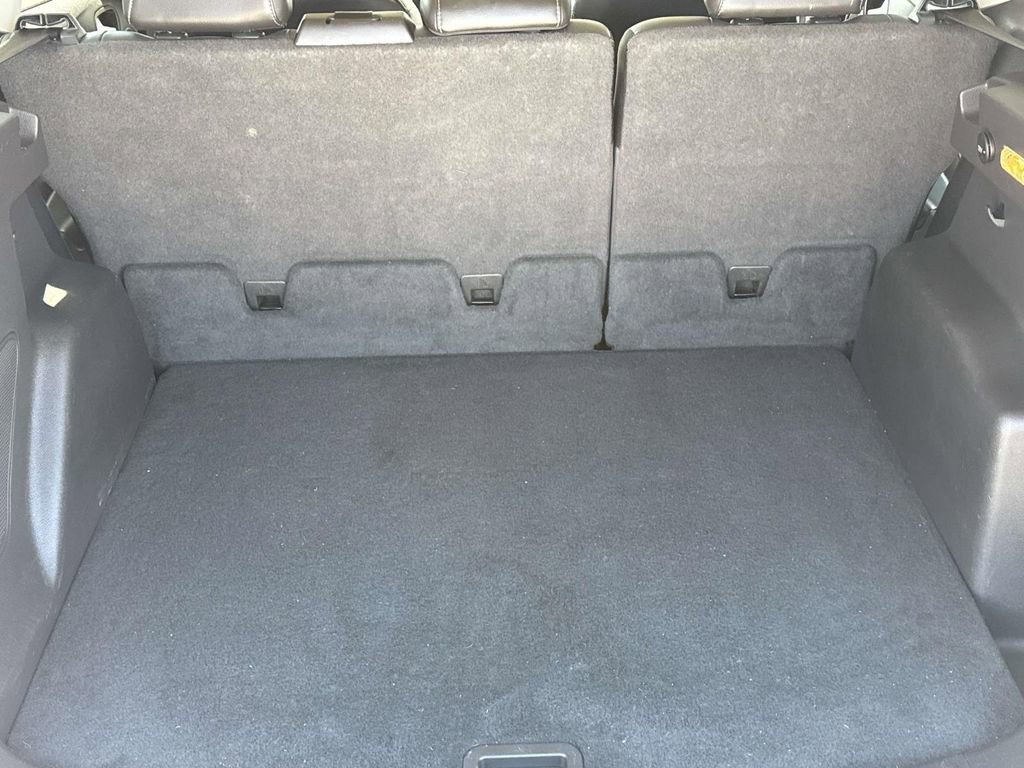Certified 2019 Ford Escape Titanium FWD image 10