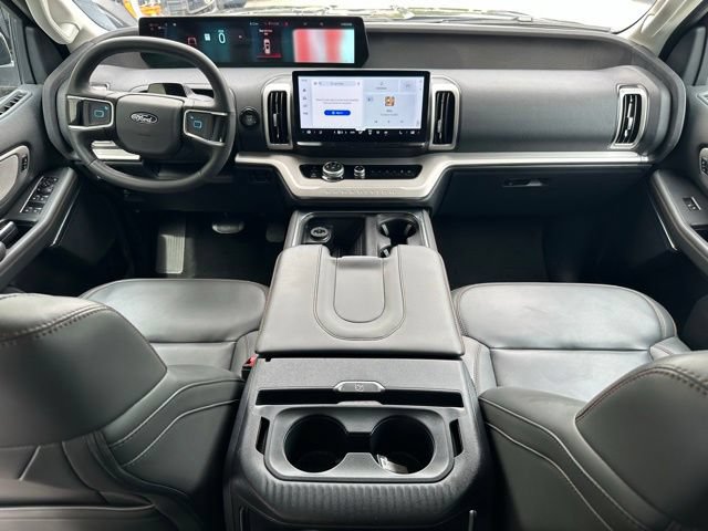 Certified 2025 Ford Expedition Active RWD image 12