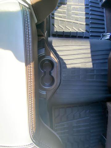 Used 2025 RAM 3500 Laramie AWD/4WD image 16