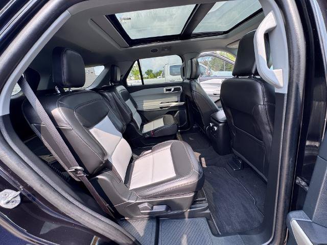 Certified 2023 Ford Explorer XLT w/ Equipment Group 202A AWD/4WD image 30