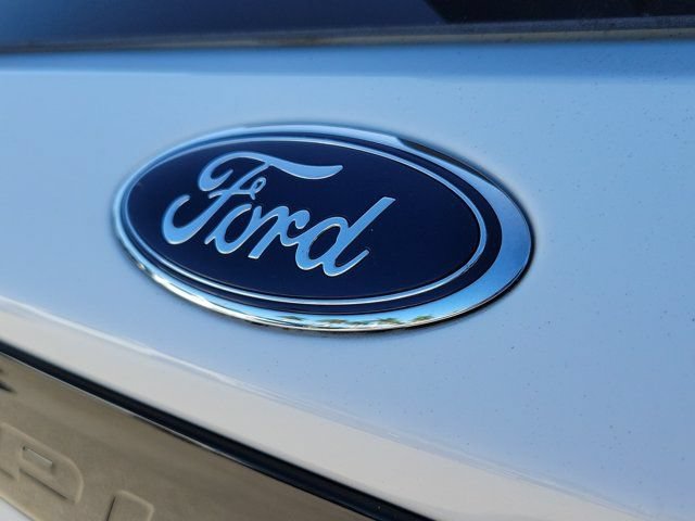 Certified 2022 Ford Explorer ST-Line w/ Class IV Trailer Tow Package RWD image 8