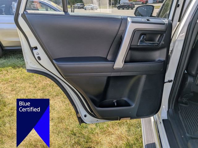 Used 2023 Toyota 4Runner Limited AWD/4WD image 25