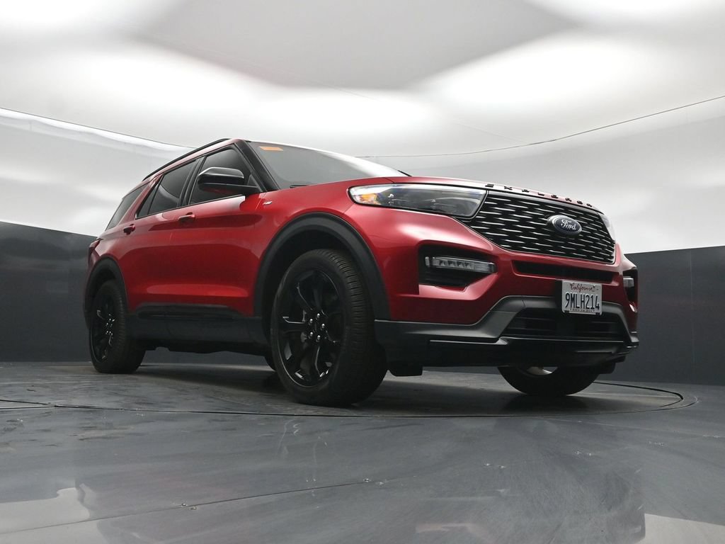 Certified 2024 Ford Explorer ST-Line w/ Class IV Trailer Tow Package RWD image 44