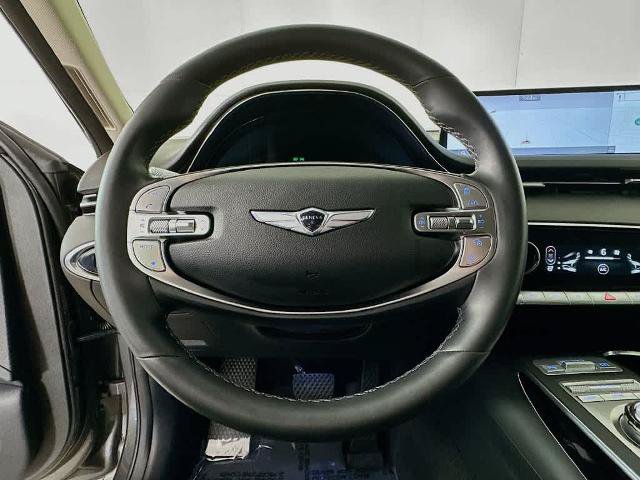 Used 2025 Genesis GV70 2.5T AWD/4WD image 16