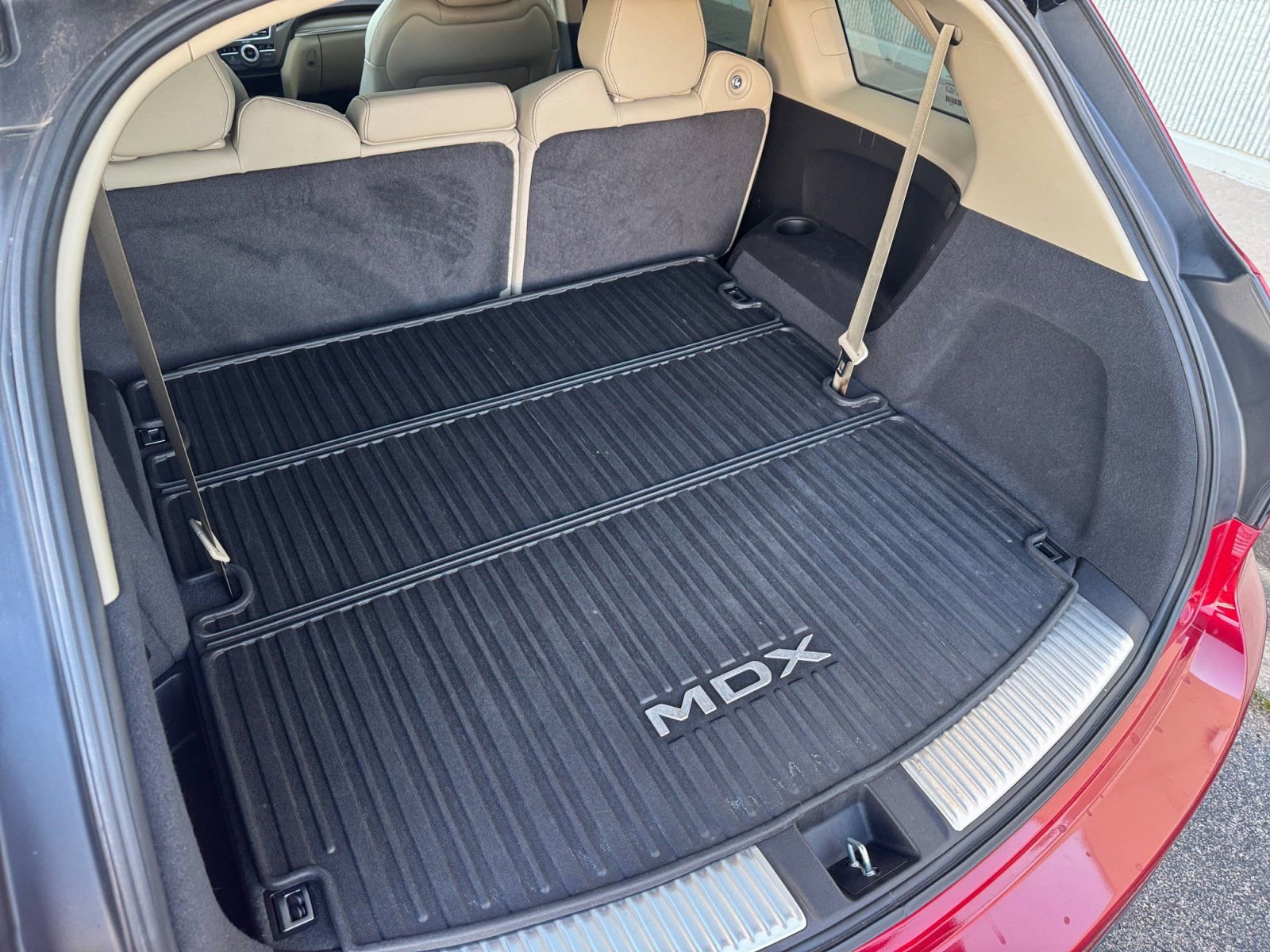 Used 2020 Acura MDX SH-AWD w/ Technology Package image 16