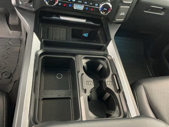 Certified 2025 Ford F350 Lariat w/ Black Appearance Package image 22