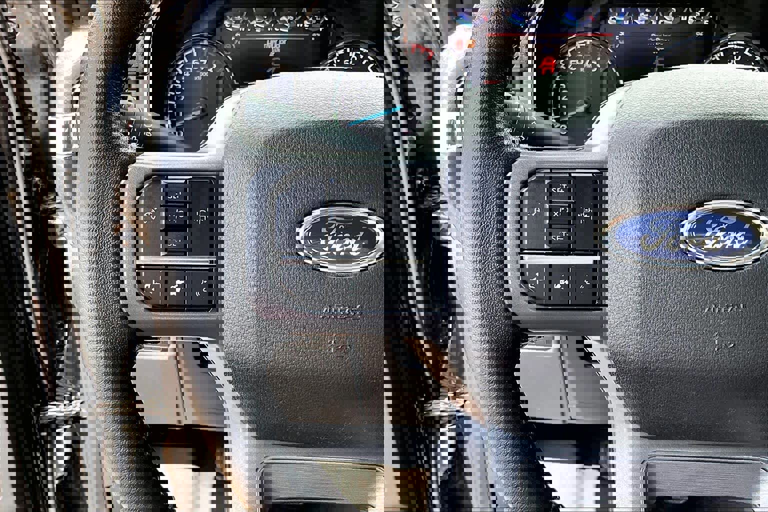 Certified 2022 Ford F150 XLT w/ Equipment Group 302A High image 26