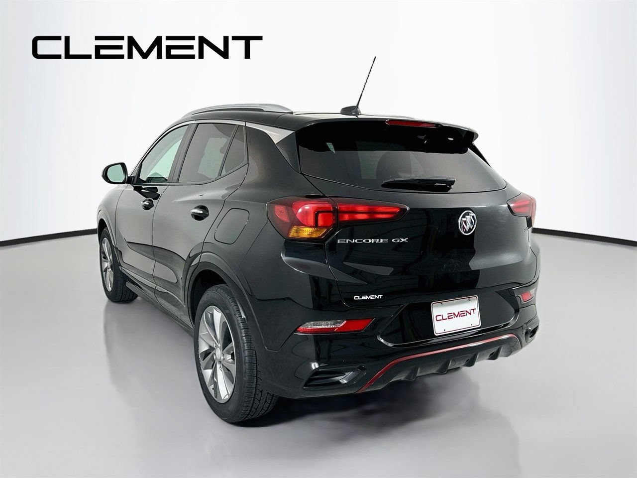 Used 2023 Buick Encore GX Select w/ Sport Touring Package FWD image 10