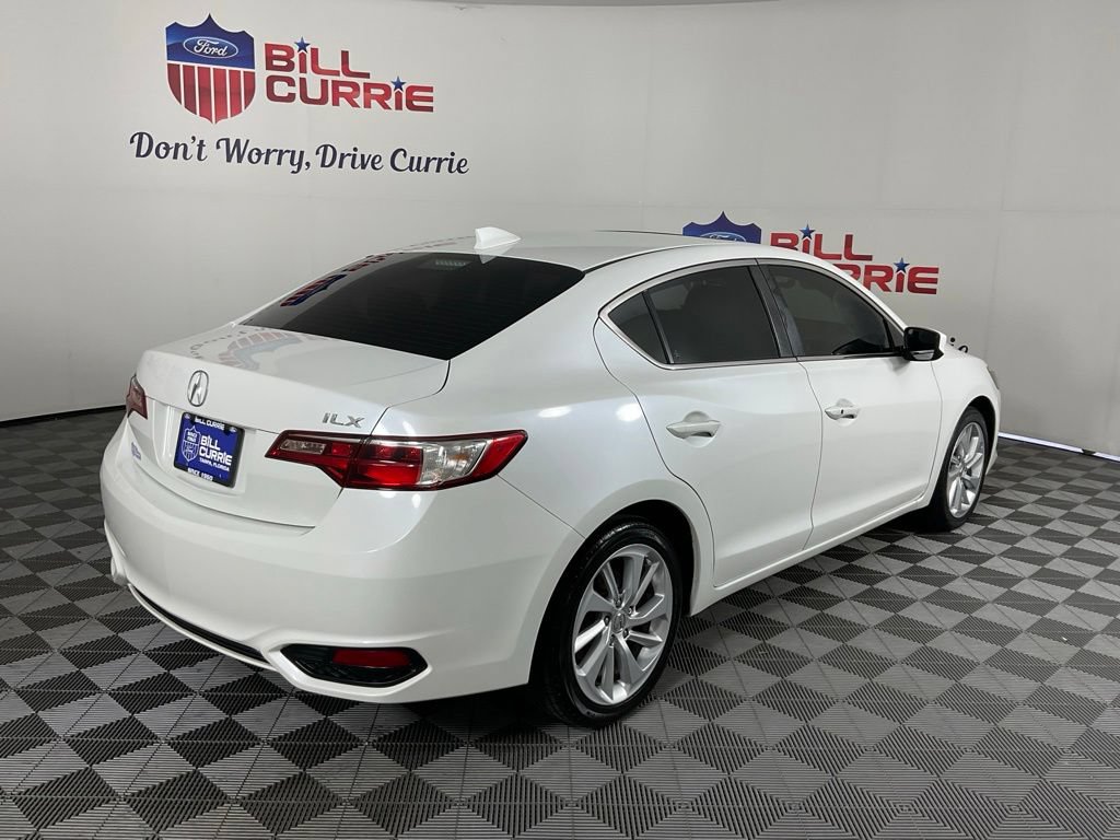 Used 2018 Acura ILX FWD image 3
