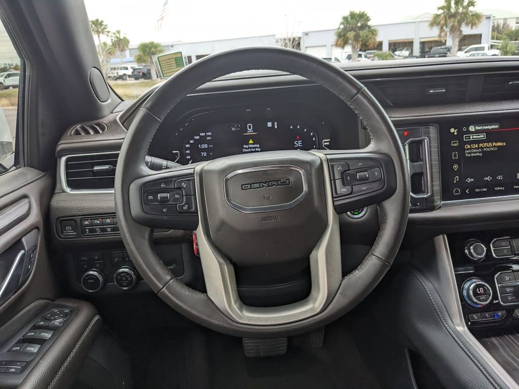 Used 2022 GMC Yukon Denali image 18