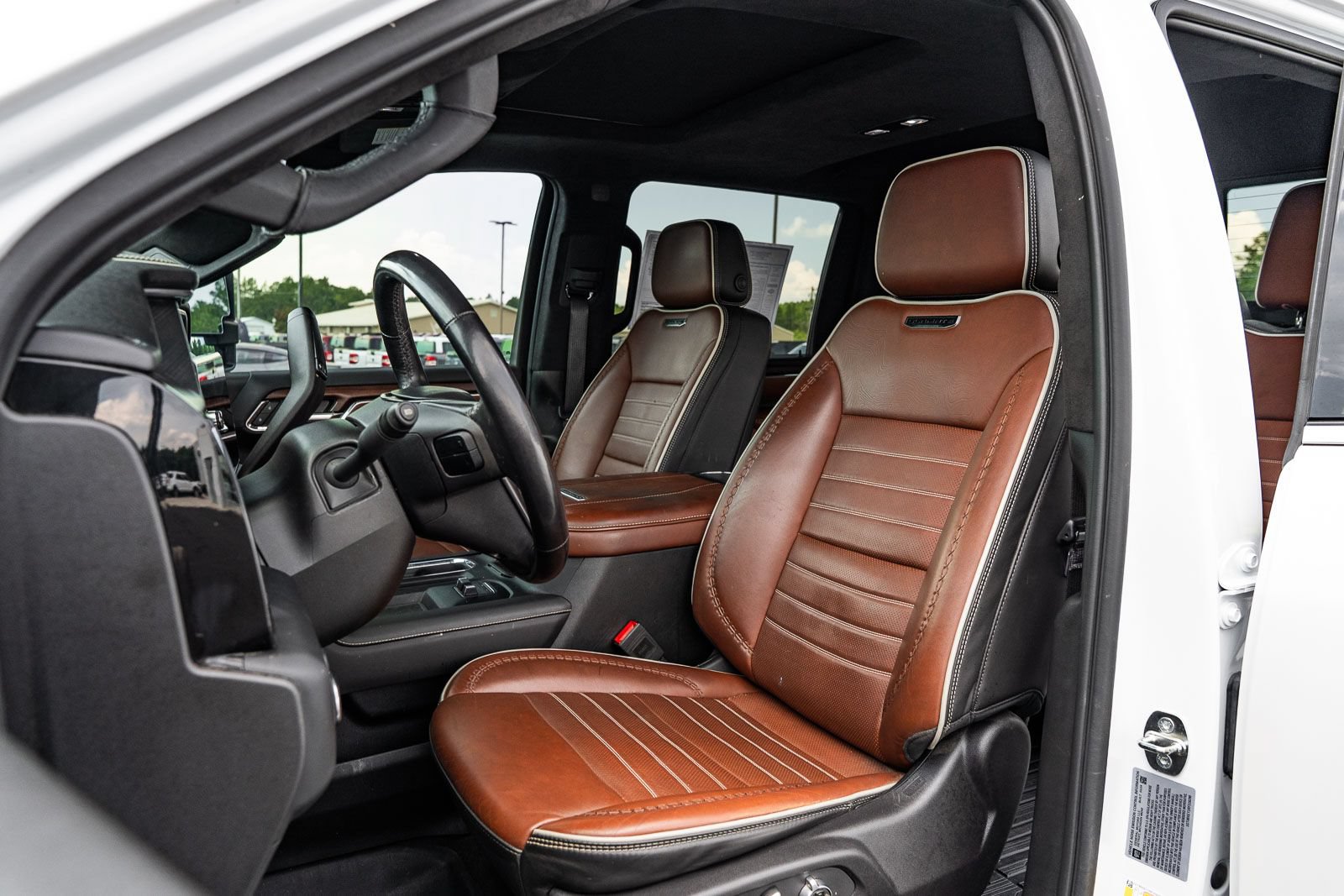 Used 2024 GMC Sierra 2500 Denali Ultimate w/ Max Trailering Package AWD/4WD image 20