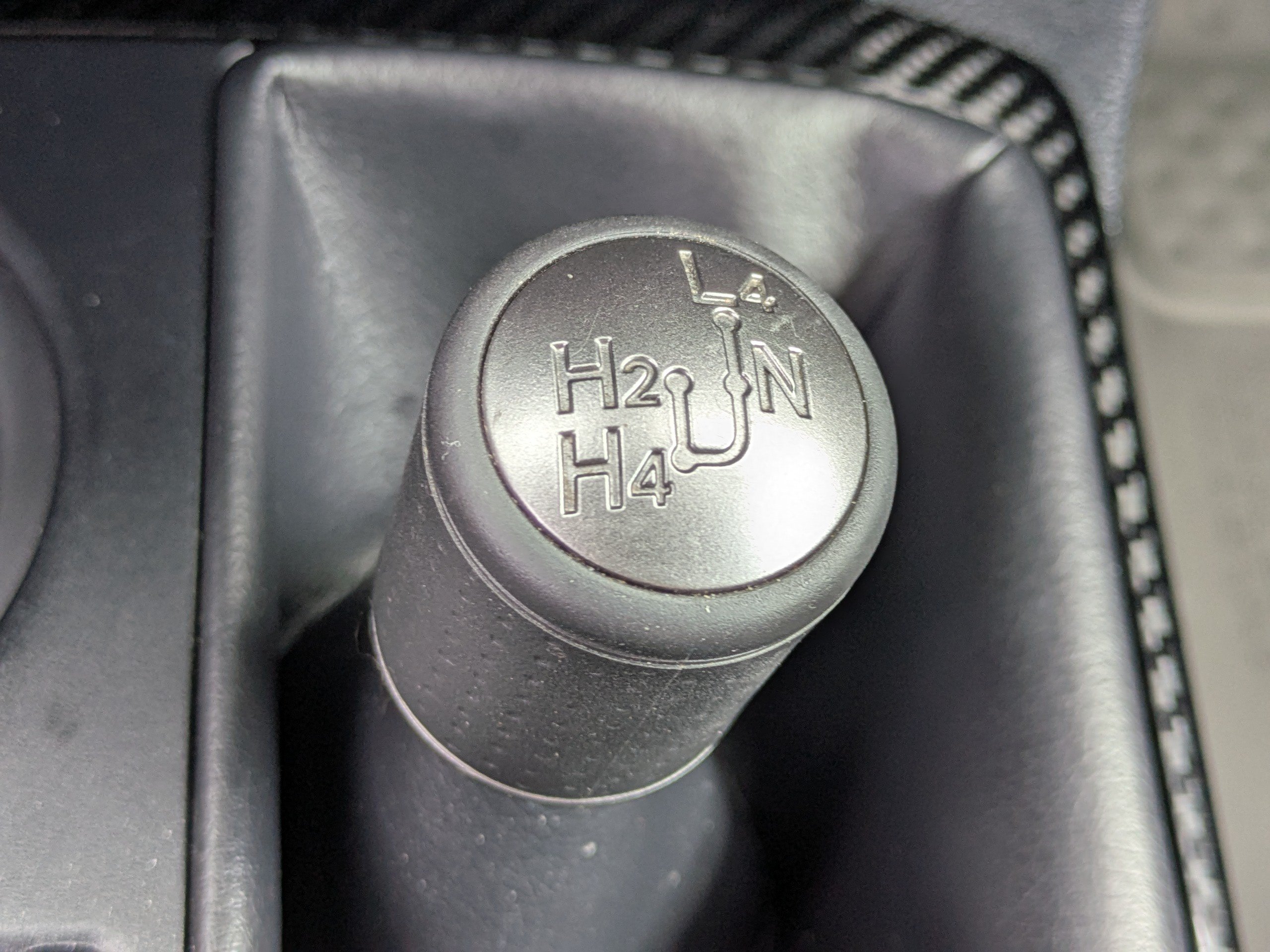 Used 2020 Toyota 4Runner TRD Off-Road AWD/4WD image 27