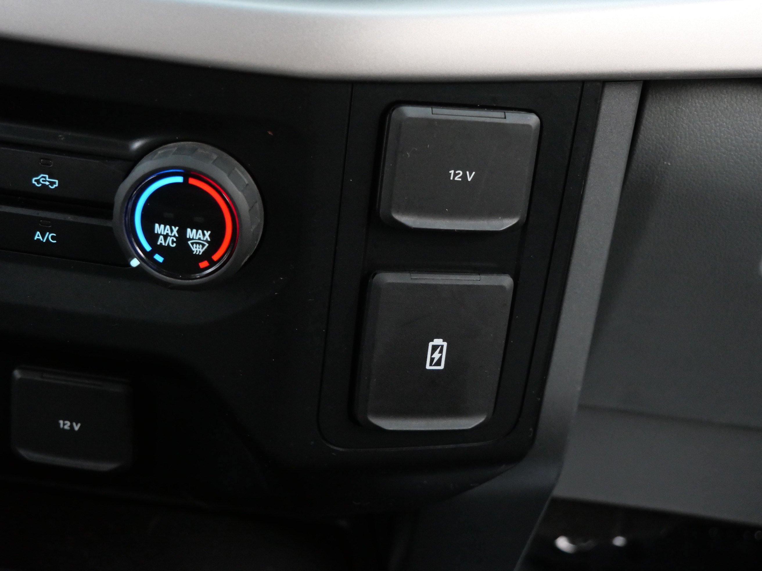 Certified 2021 Ford F150 XLT AWD/4WD image 31