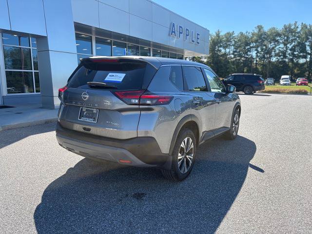 Used 2023 Nissan Rogue SV AWD/4WD image 3