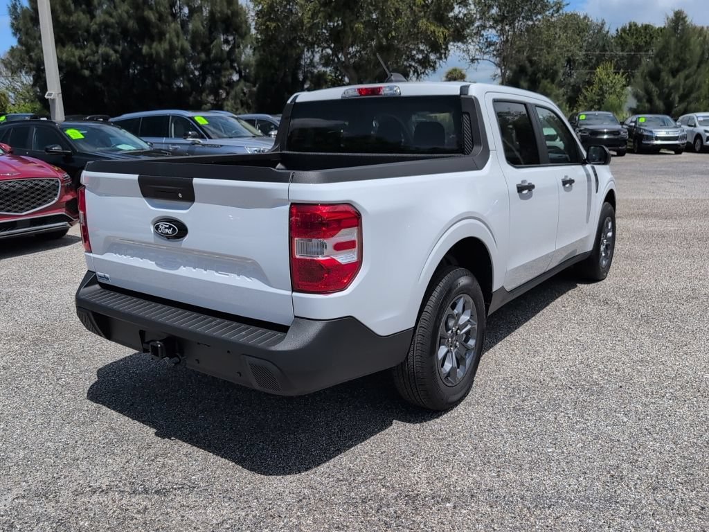 Certified 2026 Ford Maverick XLT AWD/4WD image 3