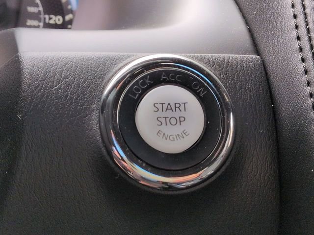 Used 2024 Nissan Armada SL w/ Midnight Edition Package image 38