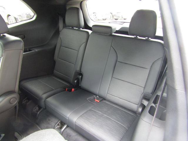 Used 2025 Buick Enclave Sport Touring AWD/4WD image 34
