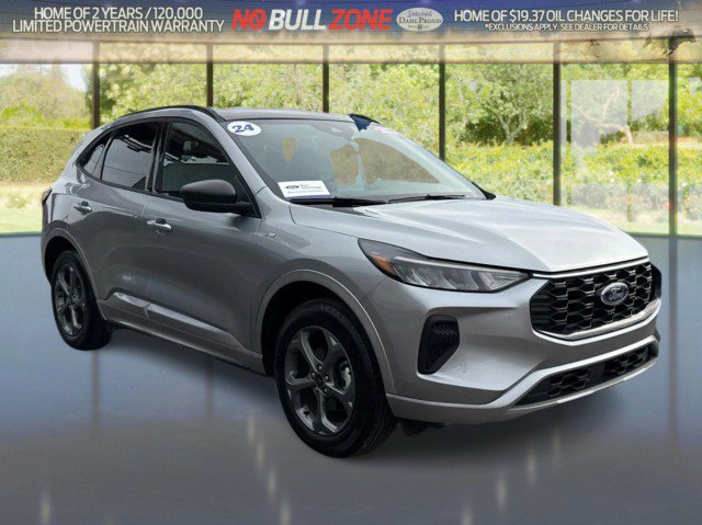 Certified 2024 Ford Escape ST-Line w/ Tech Pack #1 AWD/4WD image 7