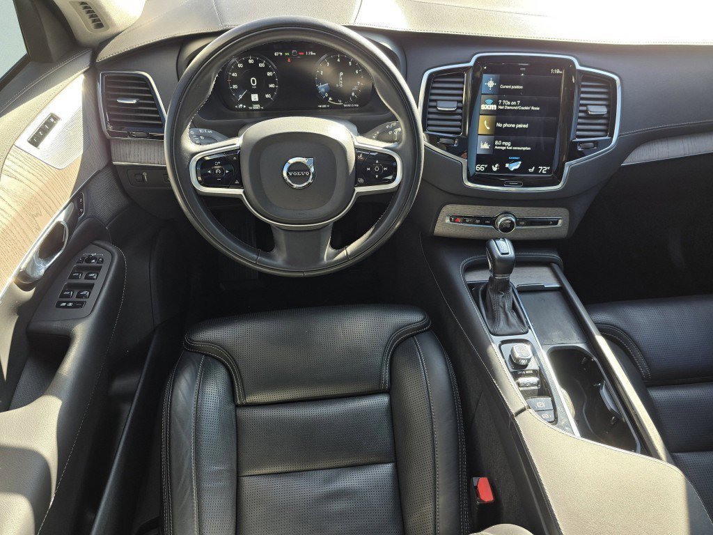 Used 2021 Volvo XC90 T6 Inscription w/ Lounge Package image 27