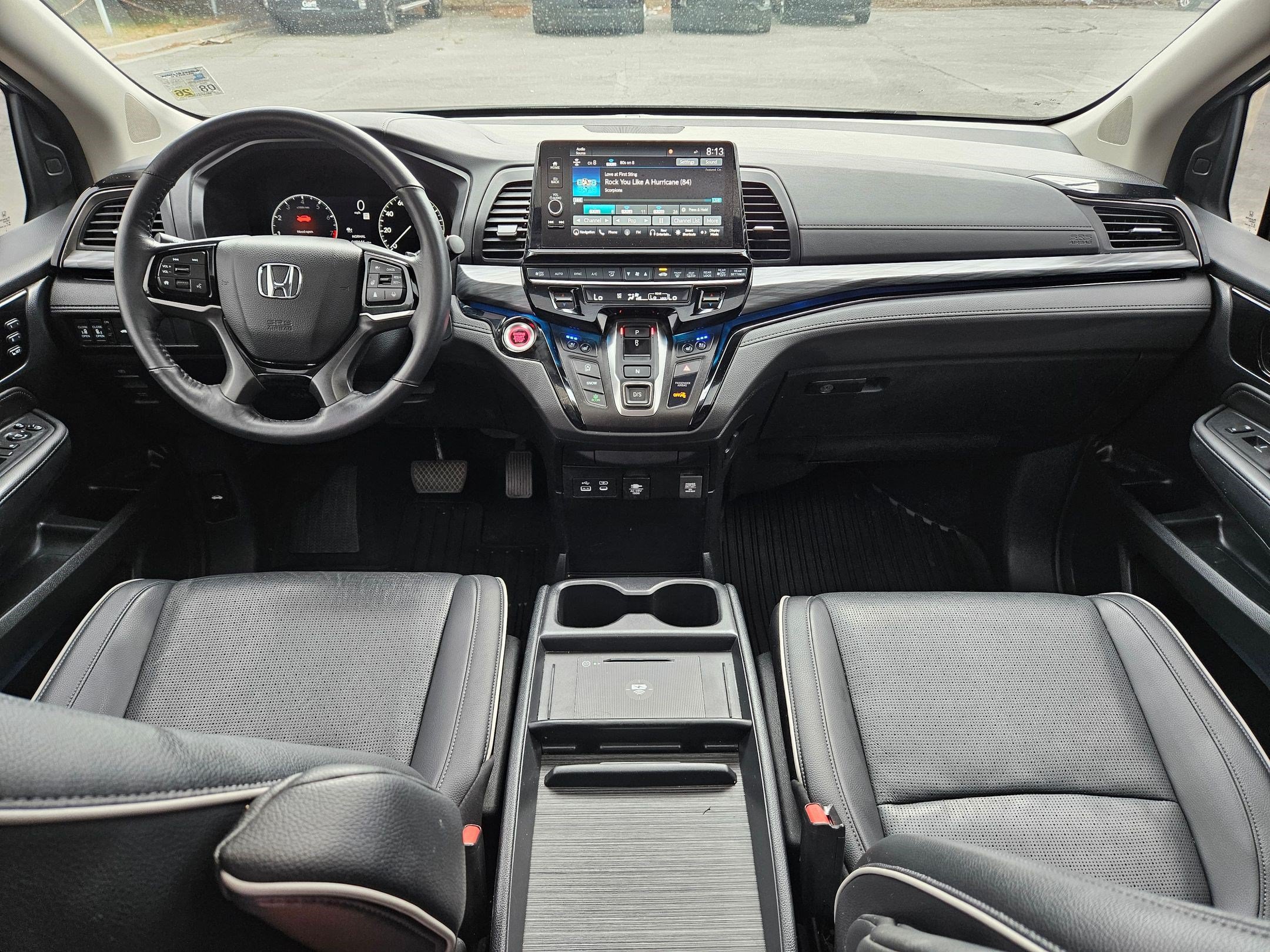 Used 2025 Honda Odyssey Elite image 30